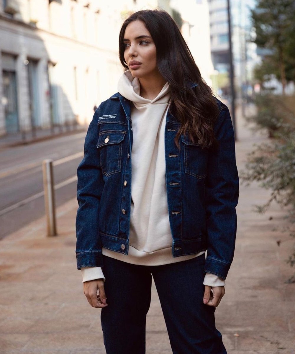 Sara Arfaoui - biotech - PANGAIA - jeans de urtiga - moda sustentável - https://stealthelook.com.br