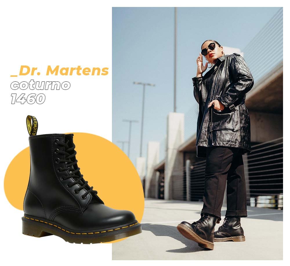 Denisse Myrick|Dr. Martens - look all black com sapatos de luxo coturno 1460 dr. martens - sapatos de luxo - Verão 2022 - na rua - https://stealthelook.com.br