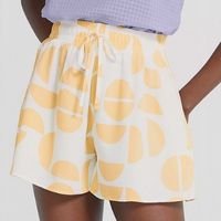 Shorts Feminino Com Estampa Geométrica - Amarelo