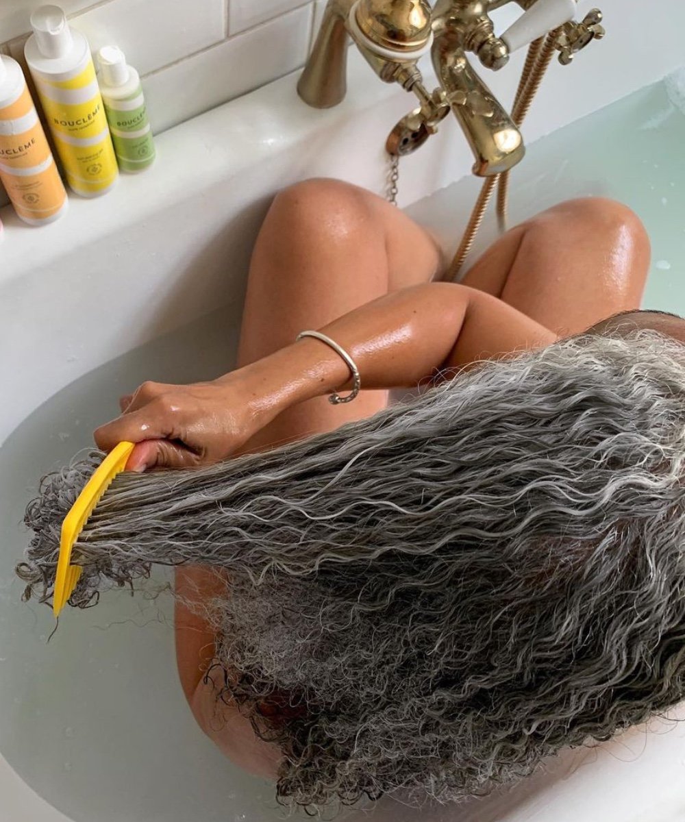 Mia Maugé - hidratação caseira - creme de abacate - creme para o cabelo - cuidados com os cabelos - https://stealthelook.com.br