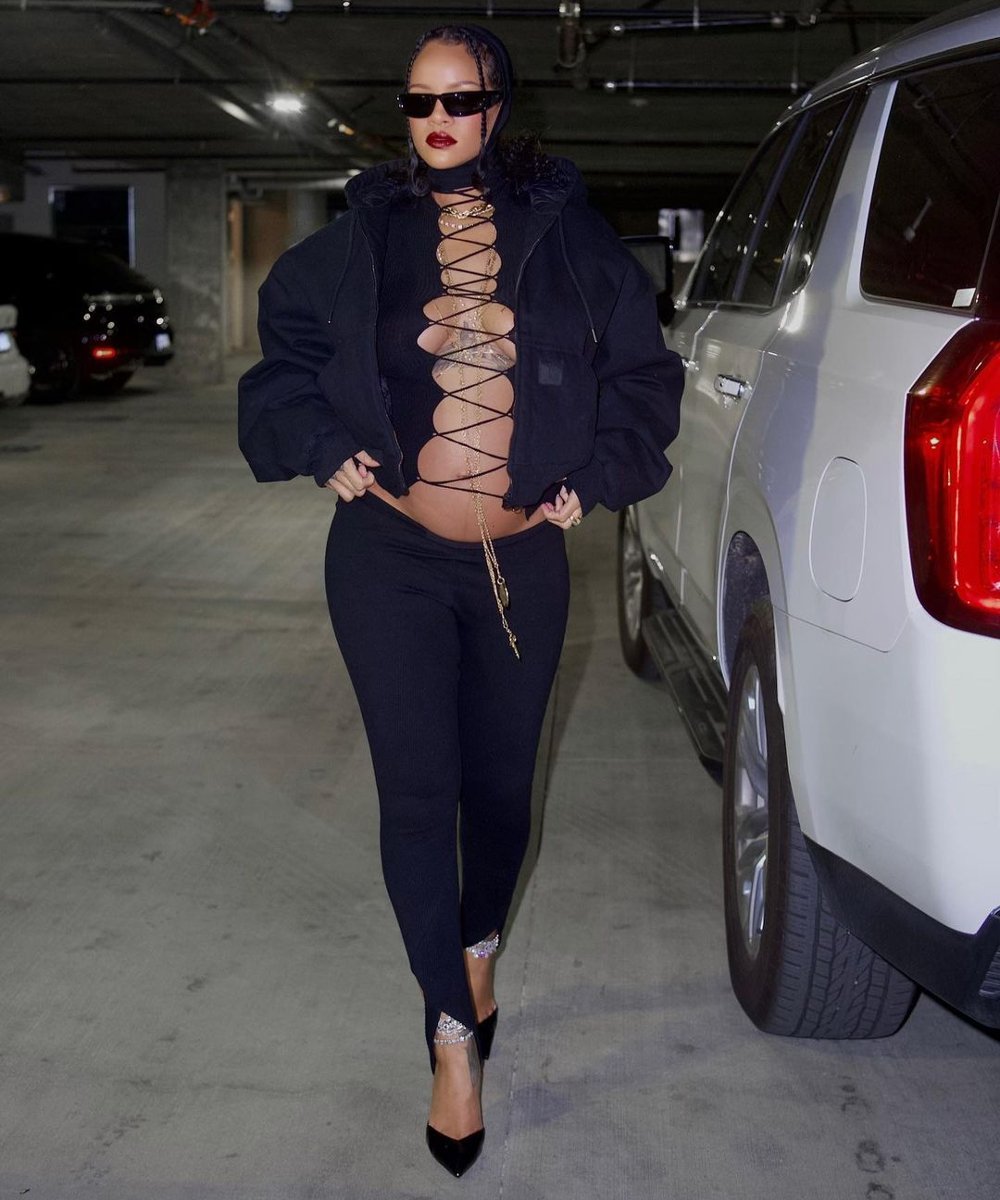 Rihanna - fashion - Rihanna grávida - looks - moda - https://stealthelook.com.br