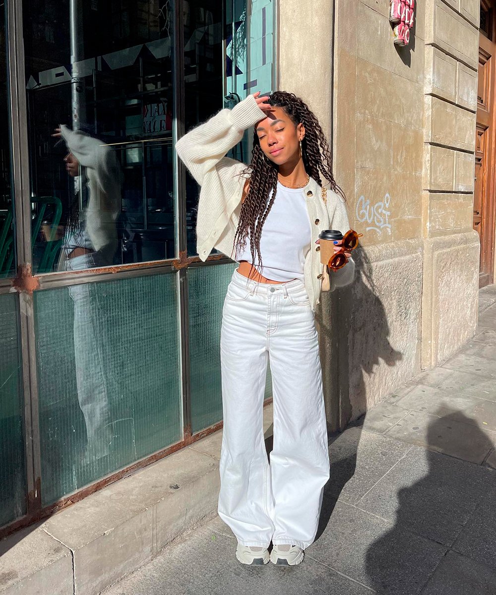 It girls - truques de styling, all white - truques de styling - Verão - Street Style  - https://stealthelook.com.br