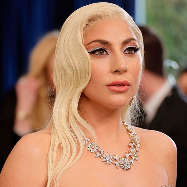 Lady Gaga - skincare das celebridades - skincare das celebridades - skincare das celebridades - skincare das celebridades - https://stealthelook.com.br