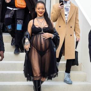 9 looks da Rihanna grávida que nos deixaram apaixonadas