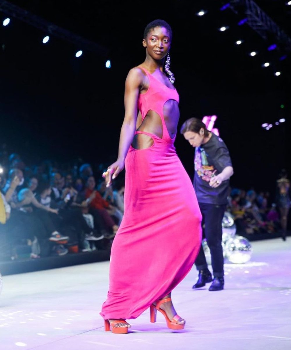 YANKY & NATAF - Israel - semana de moda de Tel Aviv - tendências - recortes - https://stealthelook.com.br