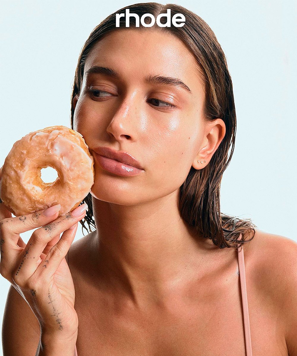 It girls - Glazed-Donut skin, tendência de skincare, trend de beleza, rhode - Glazed-Donut skin - Outono - Street Style  - https://stealthelook.com.br