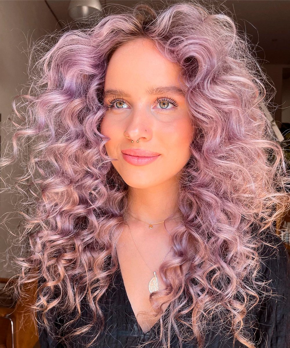 @oliviamilsom - cabelo-roxo-colorido - cores de cabelo - verão - brasil - https://stealthelook.com.br