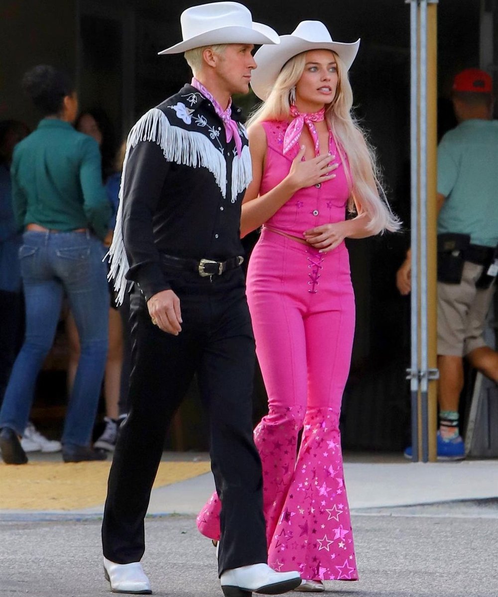 Margot Robbie e Ryan Gosling - cowboy - filme da Barbie - all pink - looks - https://stealthelook.com.br