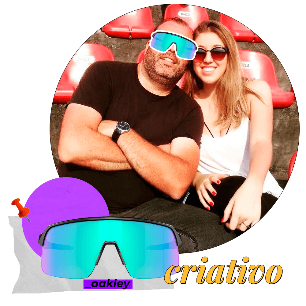 Giulia Coronato - óculos de sol espelhado estilo criativo - óculos masculinos - Inverno 2022 - arquibancada - https://stealthelook.com.br