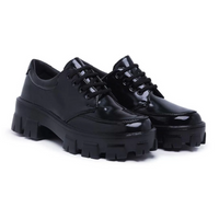 Sapato Feminino Oxford Casual Verniz Confort Tratorado - Preto