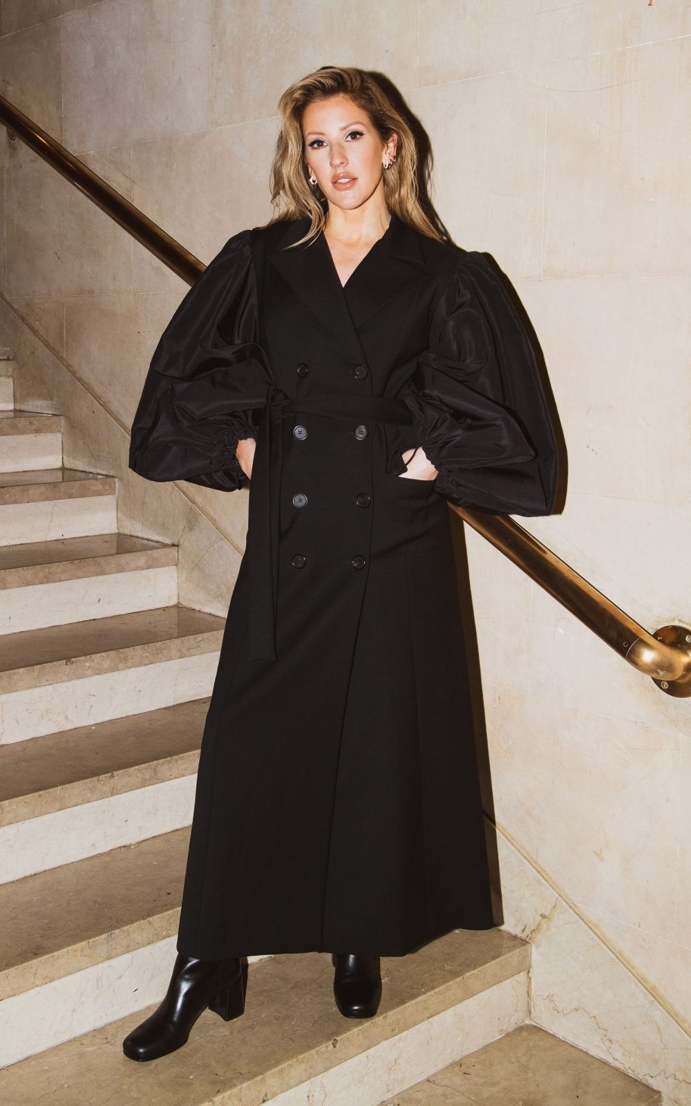 Ellie Goulding - New York Fashion Week - NYFW - Semana de Moda de Nova York - Carolina Herrera - https://stealthelook.com.br