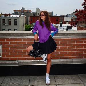 Esse tênis da Adidas é o novo favorito das fashionistas – incluindo a Hailey Bieber!