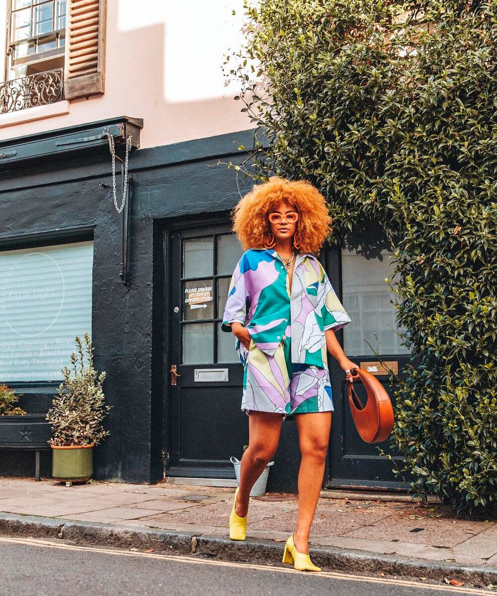 It girls - looks estampados, primaveira, looks de verão - looks estampados - Primavera - Street Style  - https://stealthelook.com.br