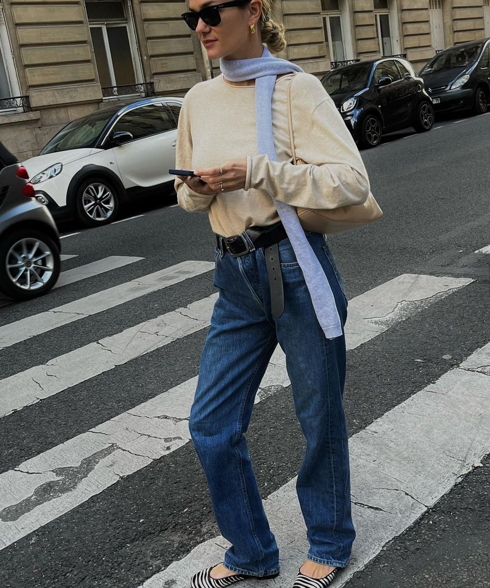 annelauremais - calça jeans e sapatilha estampada - modelo de calça jeans - verão - street style - https://stealthelook.com.br