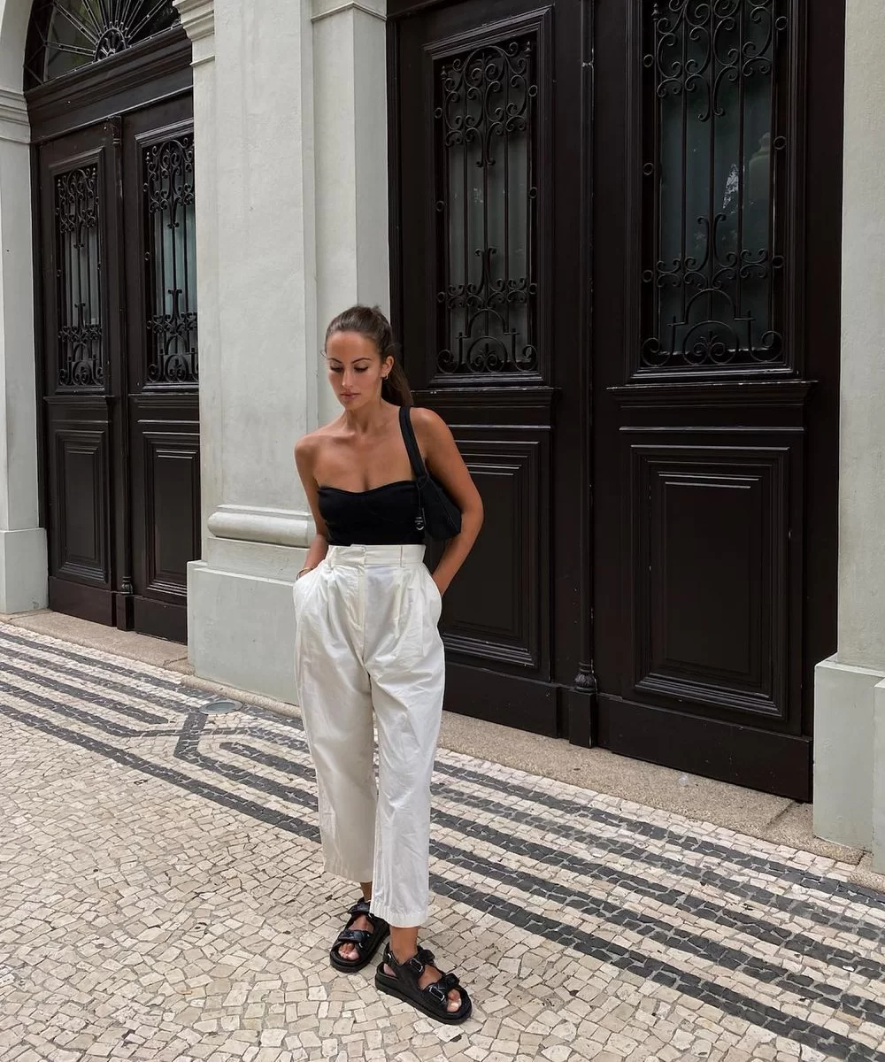 carolinanashtai - calça branca corset preto e sandalia - look do dia - verão - street style - https://stealthelook.com.br