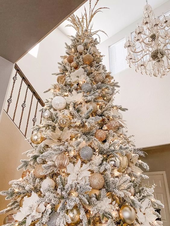 Como decorar uma árvore de Natal branca? – STEAL THE LOOK