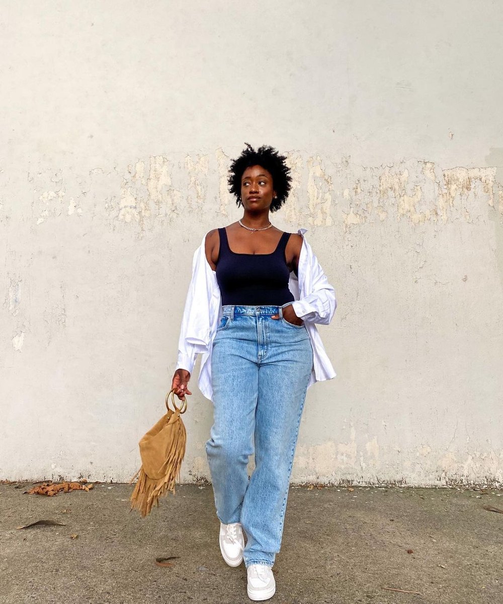 thelanguageofyoland - calça jeans regata preta e camisa branca - camisa branca no verão - verão - street style - https://stealthelook.com.br