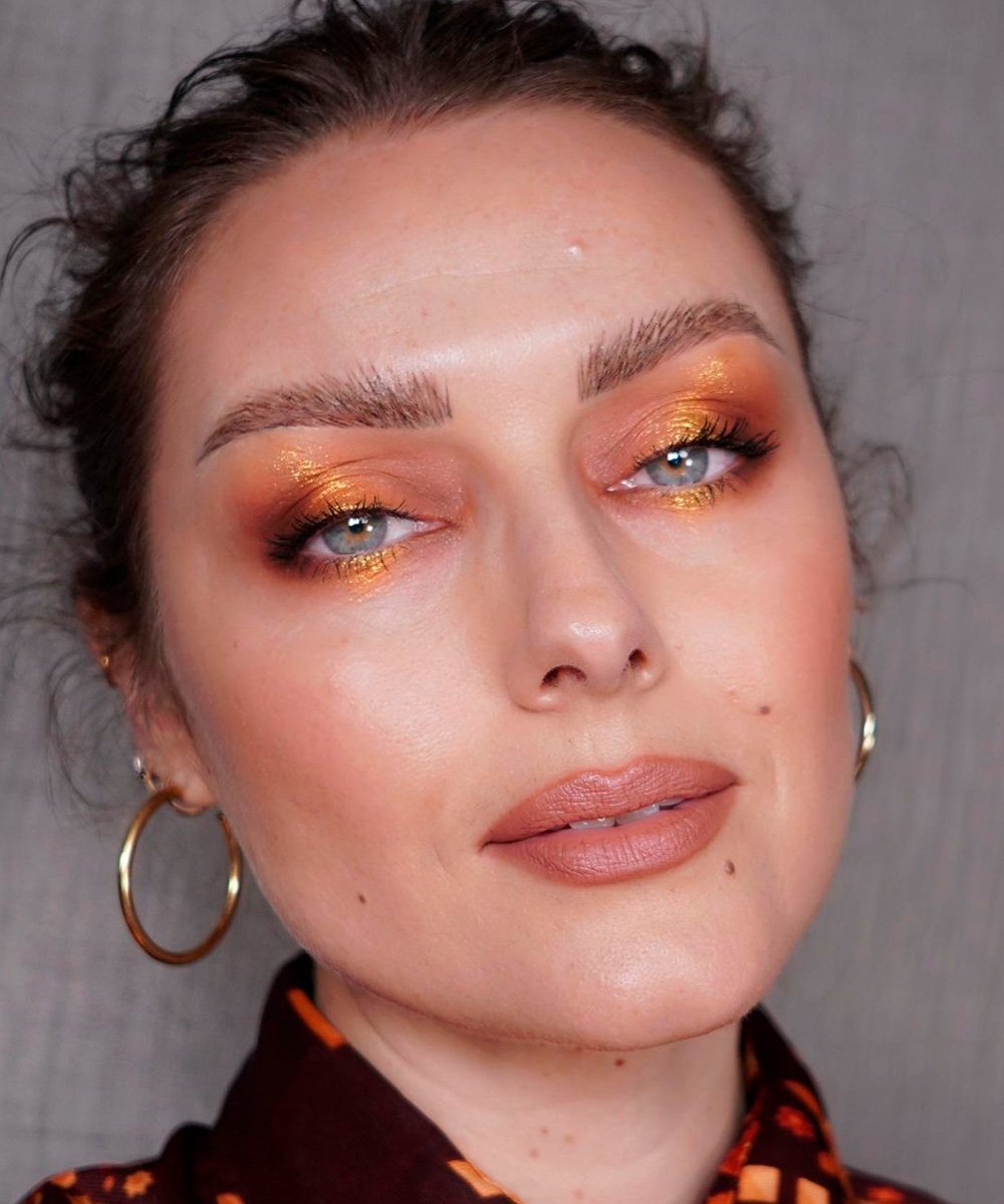 KATIE JANE HUGHES - esfumado-dourado-cobre - maquiagem para o natal - primavera - brasil - https://stealthelook.com.br