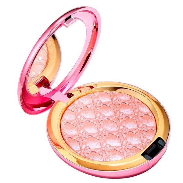 Iluminador Facial MAC Extra Dimension Skinfinish - Wrapcped in Gold - natal-mac-maquiagem-iluminador - presentes de natal - primavera - brasil - https://stealthelook.com.br