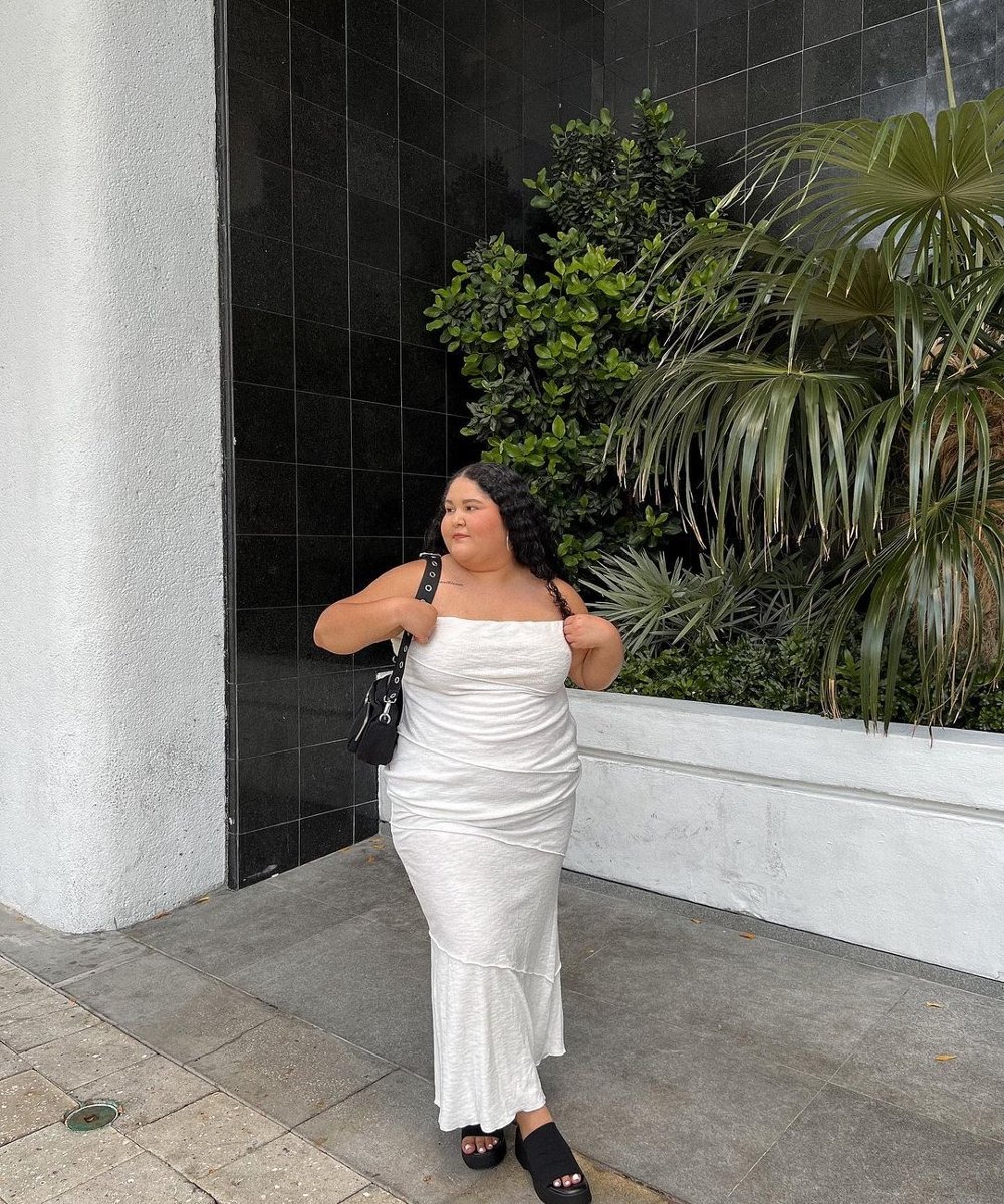 steph m navarro - vestido branco tubinho - minimalismo chique - verão - street style - https://stealthelook.com.br