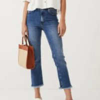 Calça Reta Cropped Em Jeans Com Barra Desfiada Azul