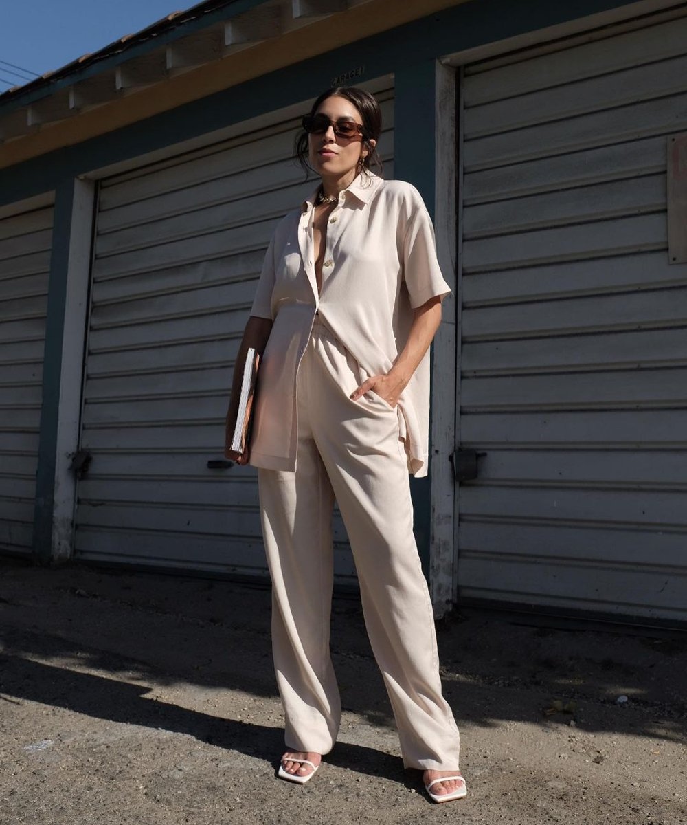 lauren caruso - conjunto branco calça e camisa - looks de verão - verão - street style - https://stealthelook.com.br