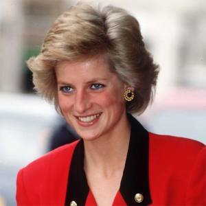 A evolução do corte de cabelo da princesa Diana