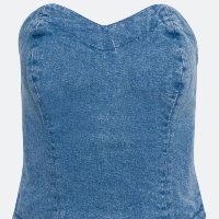 Blusa Cropped Tomara Que Caia Em Jeans Com Decote Coração Azul