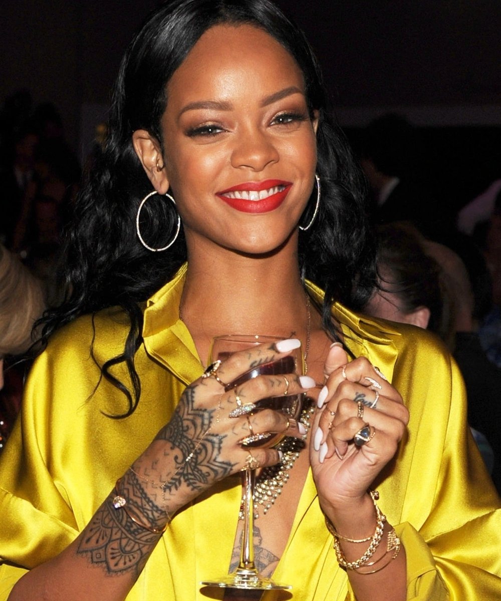 Rihanna - ideias  - drinks favoritos das celebridades - receitas - drinks - https://stealthelook.com.br