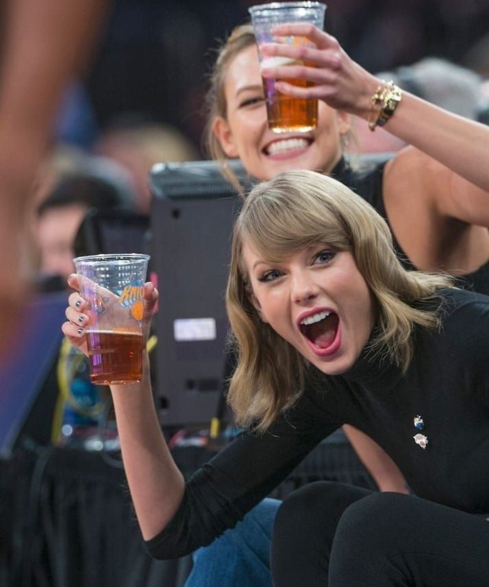 Taylor Swift - ideias  - drinks favoritos das celebridades - dicas de drinks - drinks - https://stealthelook.com.br