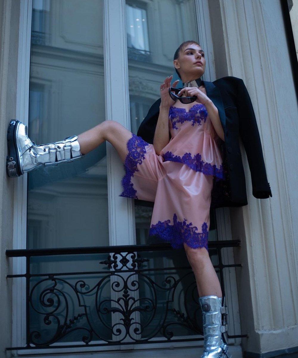 Isis Valverde - isis valverde paris fashion week - Paris Fashion Week - verão - street style - https://stealthelook.com.br