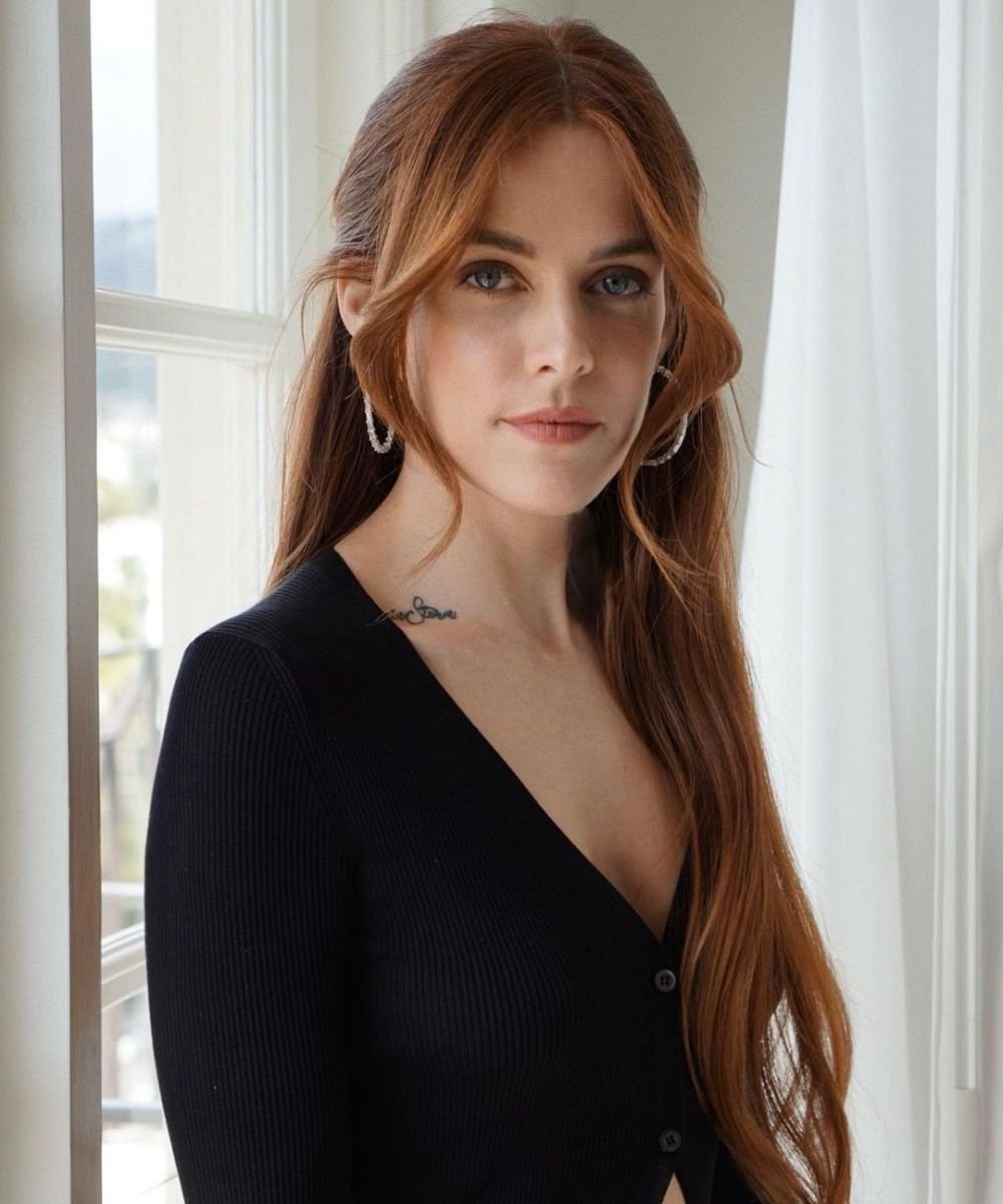 Steal the beauty: copie a maquiagem simples da Riley Keough » STEAL THE LOOK