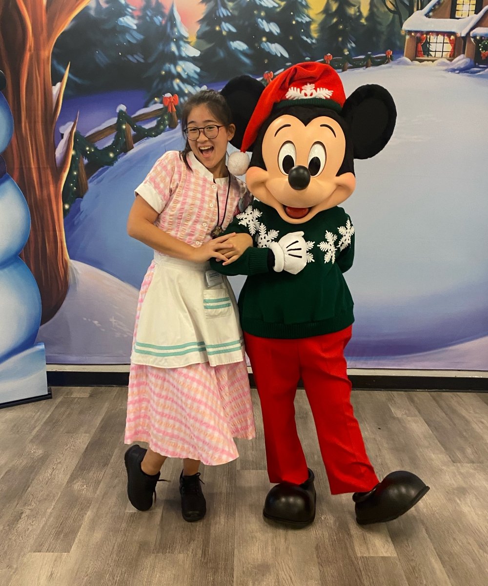 Izabela Suzuki - CEP - Disney - intercâmbio - ICP - https://stealthelook.com.br