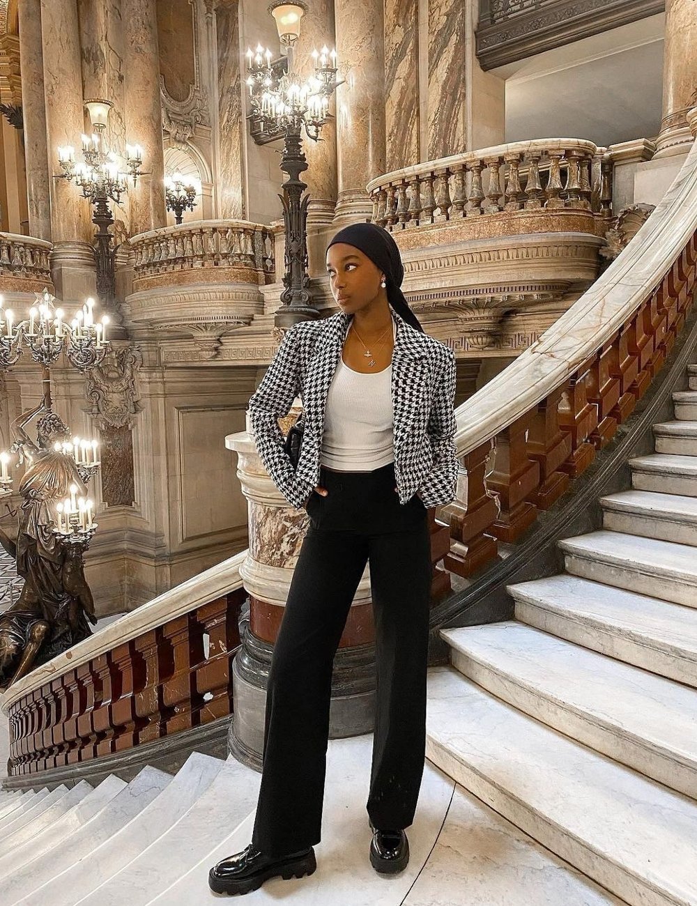 Najma Ahmed - looks com coturno - looks com coturno - inverno - street style - https://stealthelook.com.br