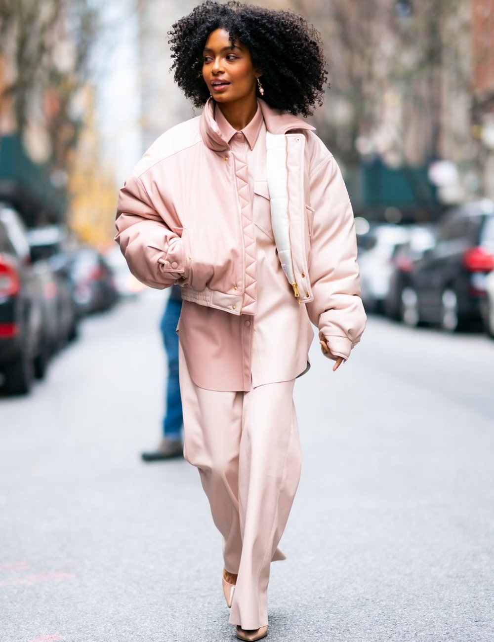 Yara Shahidi - Yara Shahidi - Yara Shahidi - inverno - street style - https://stealthelook.com.br