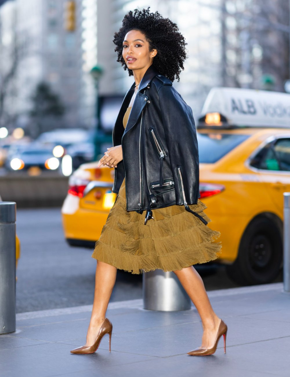 Yara Shahidi - Yara Shahidi - Yara Shahidi - inverno - street style - https://stealthelook.com.br