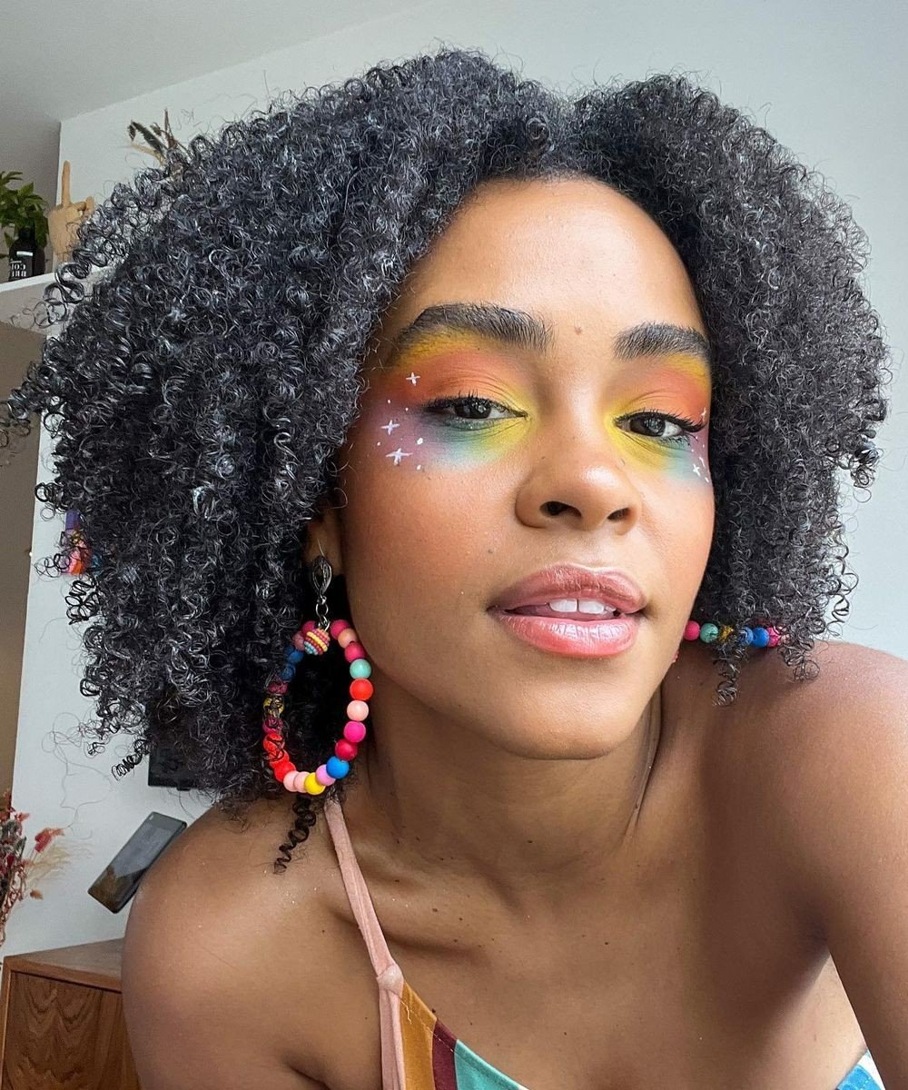 Inaê Ribeiro - maquiagem-colorida - parada do Orgulho LGBT - outono - brasil - https://stealthelook.com.br