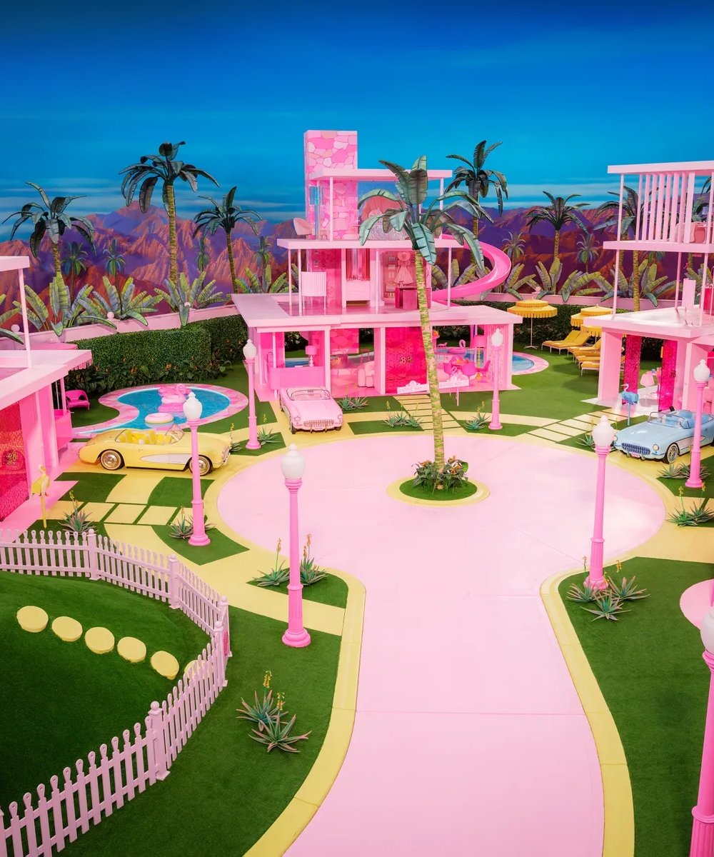 Casa da barbie e barbie