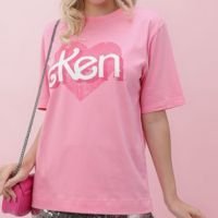 Camiseta feminina alongada Ken Barbie The Movie rosa | Riachuelo