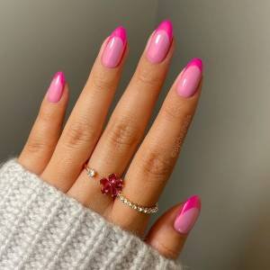 7 nail arts com esmalte rosa para você se inspirar essa semana