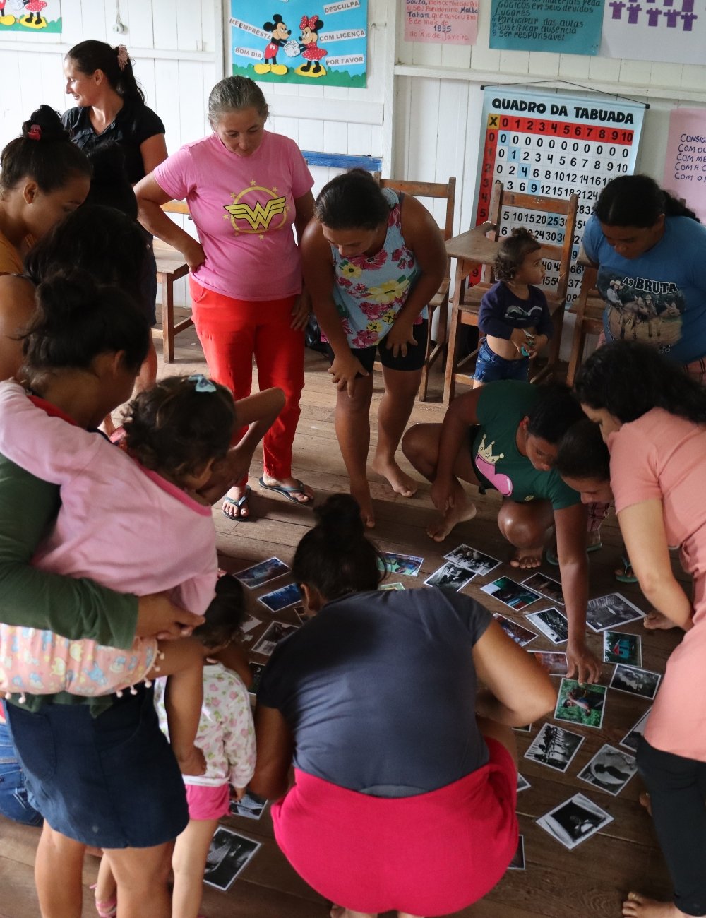 Mulheres seringueiras lutam por direitos no Acre: 'Ajudantes são os