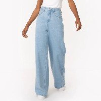 calça jeans wide leg cintura super alta com bolsos azul claro