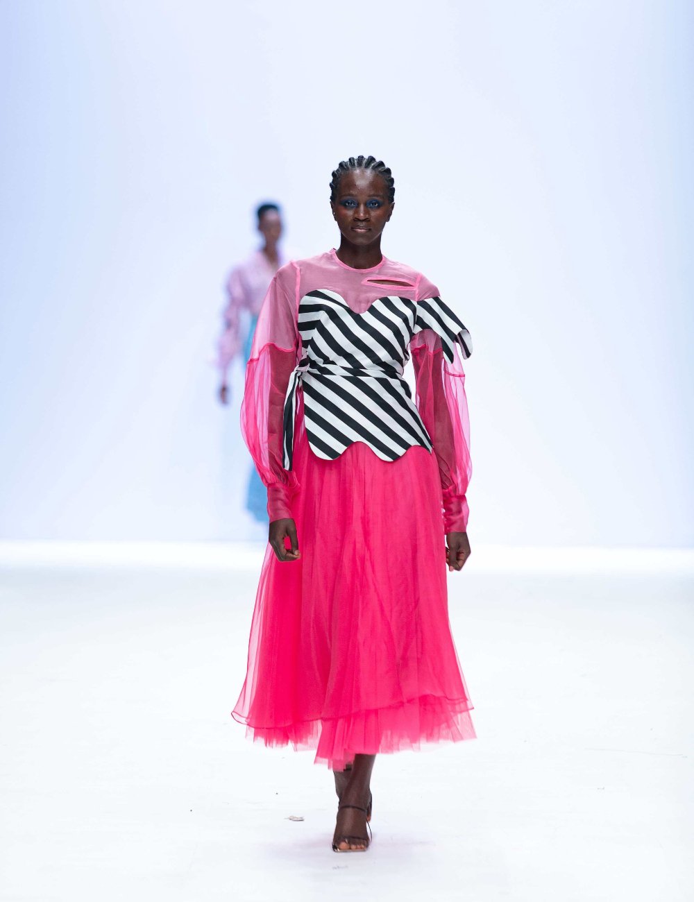 Odio Mimonet - desfile - Lagos Fashion Week  - passarela - Nigéria - https://stealthelook.com.br