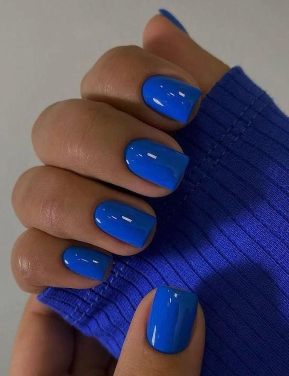 Esmalte azul - ano novo - cor de esmalte - Personare - unhas - https://stealthelook.com.br
