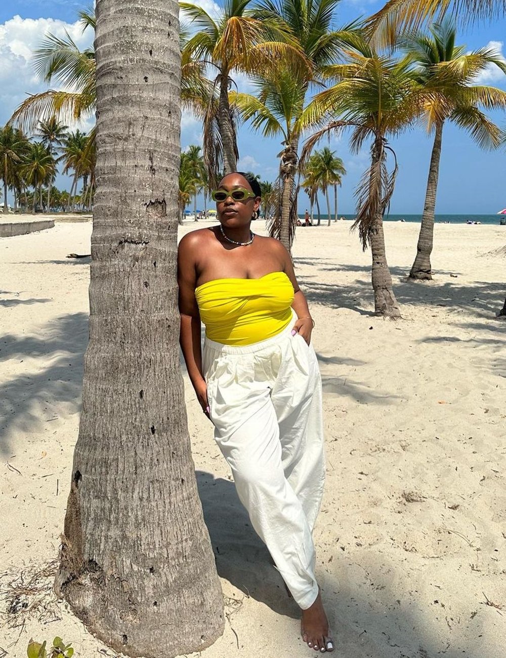 Aniyah Morinia  - beachwear - looks de ano novo - verão - fim de ano - https://stealthelook.com.br