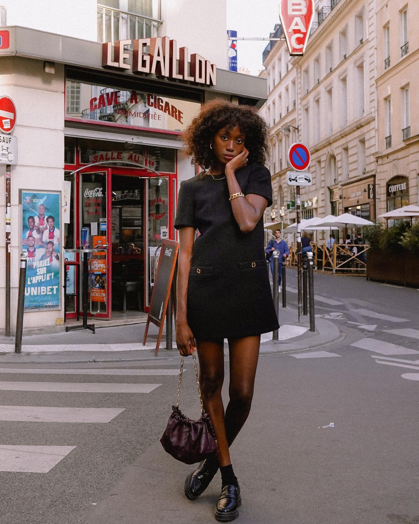Emmanuelle Koffi - sapatos confortáveis - sapatos confortáveis - Verão - Paris - https://stealthelook.com.br