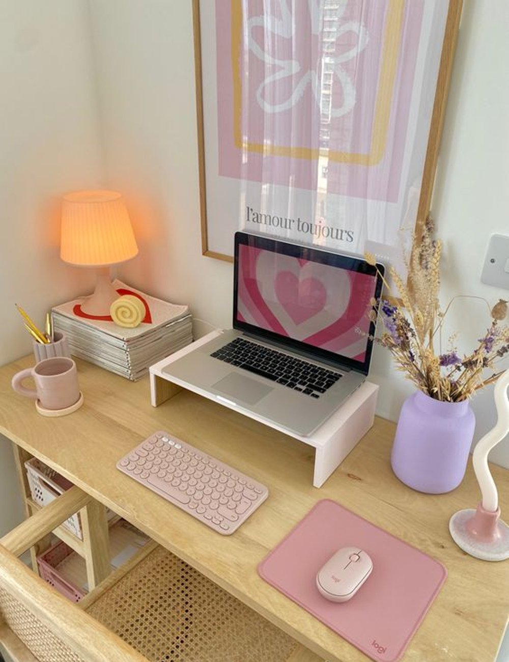 Decoração com objetos funcionais - decor - mesa de escritório - casa - dicas - https://stealthelook.com.br