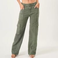 Calça Jeans Color Wide Recortes Cargo Verde Floresta - Verde escuro