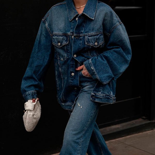 9 looks com jeans que são atemporais e muito estilosos