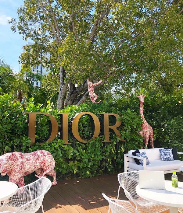 Dior Café - cafeterias - marcas de luxo - Verão - Miami - https://stealthelook.com.br